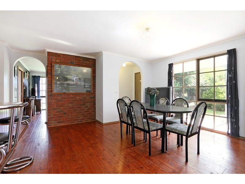 14 Debanne Court, Narre Warren VIC 3805