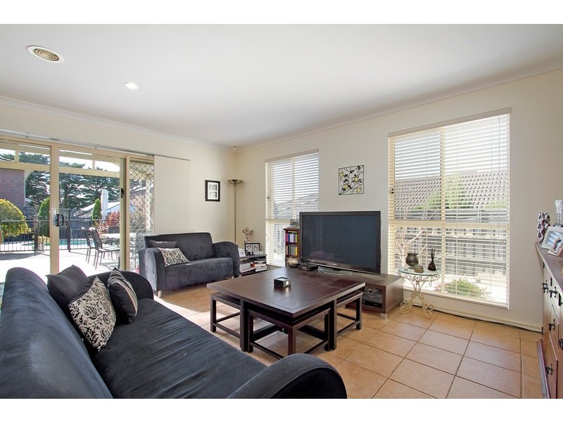 14 Snowgum Court, Narre Warren South VIC 3805
