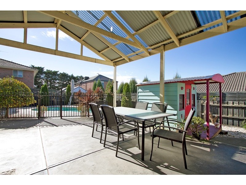 14 Snowgum Court, Narre Warren South VIC 3805