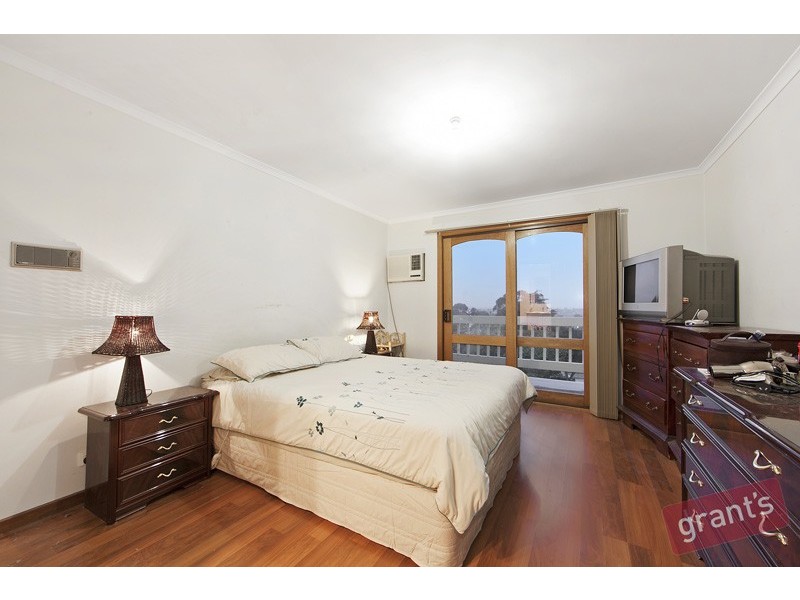 3 Morey Rise, Endeavour Hills VIC 3802