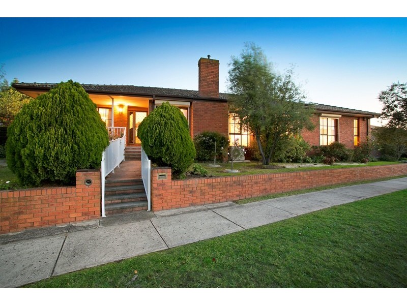 21 Thanos Court, Hallam VIC 3803