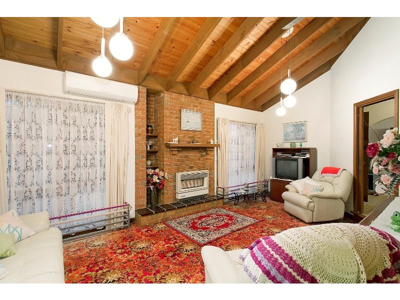 21 Thanos Court, Hallam VIC 3803