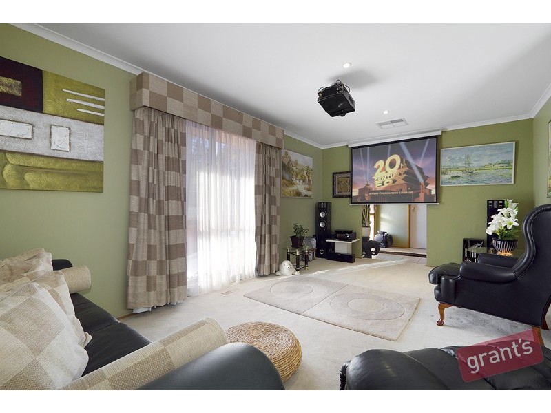 2 Granby Court, Endeavour Hills VIC 3802