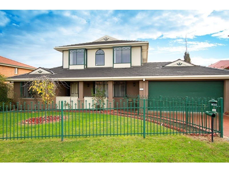 5 Ainsleigh Court, Narre Warren VIC 3805