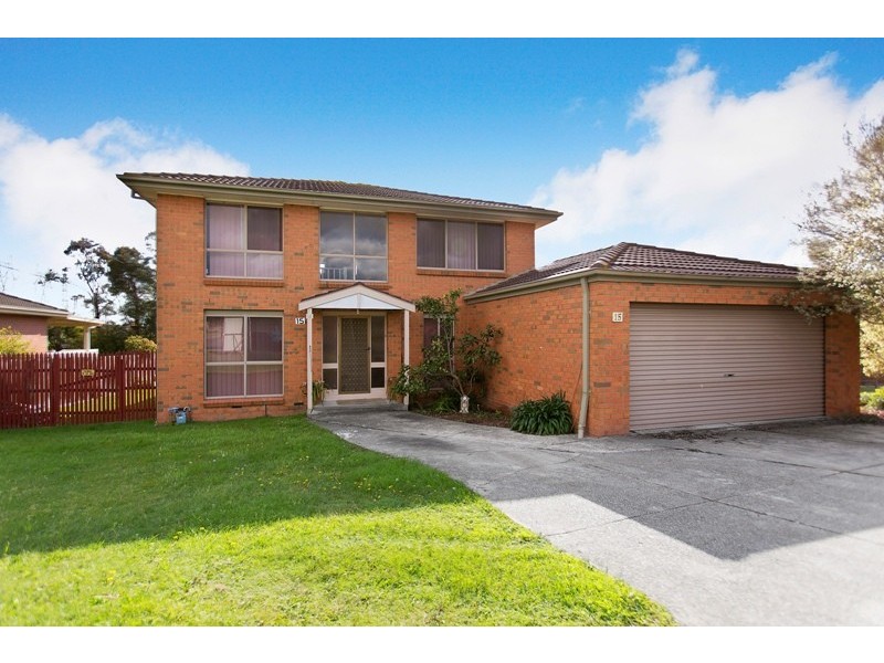 15 Springfield Drive, Narre Warren VIC 3805