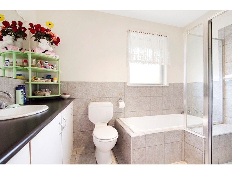 12 Conferta Crescent, Doveton VIC 3177