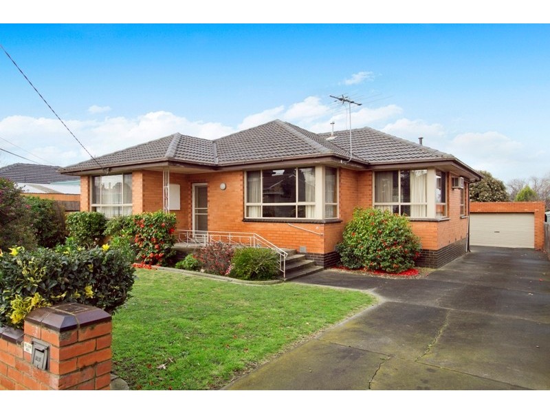 25 Albert Road, Hallam VIC 3803