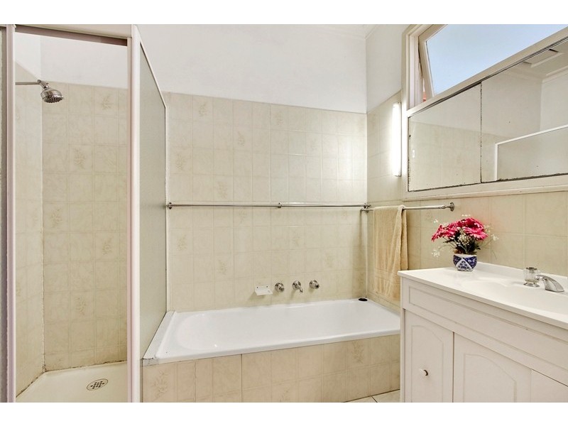 25 Albert Road, Hallam VIC 3803