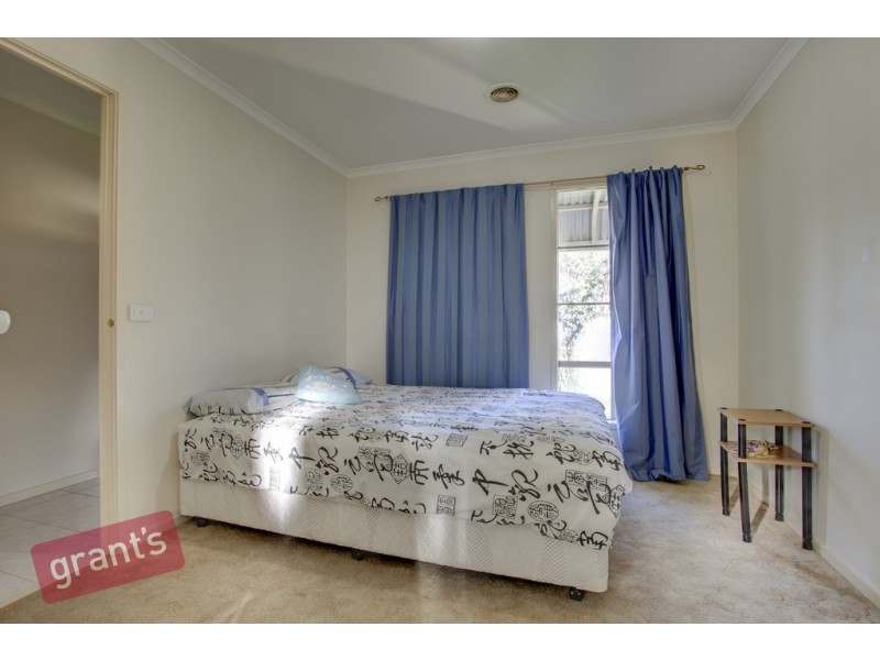 86 Harold Keys Drive, Narre Warren South VIC 3805