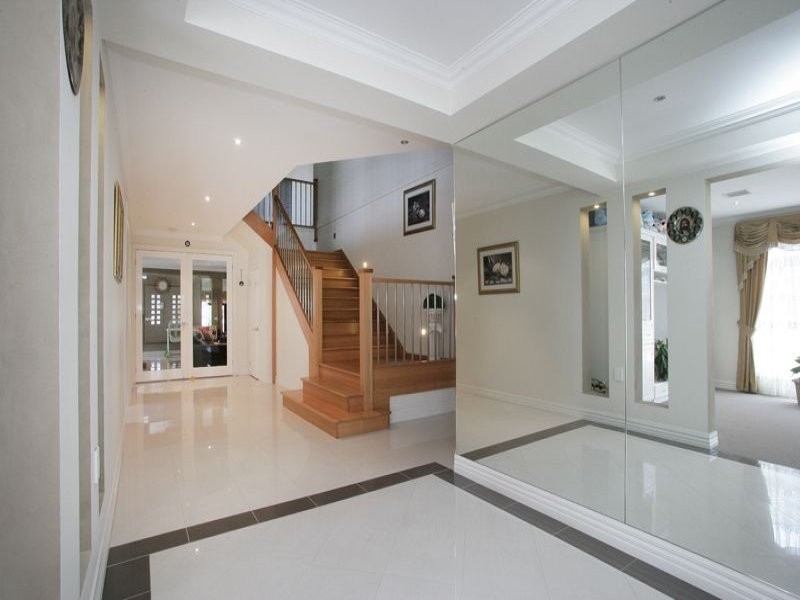 19 Sigvard Boulevard, Hallam VIC 3803