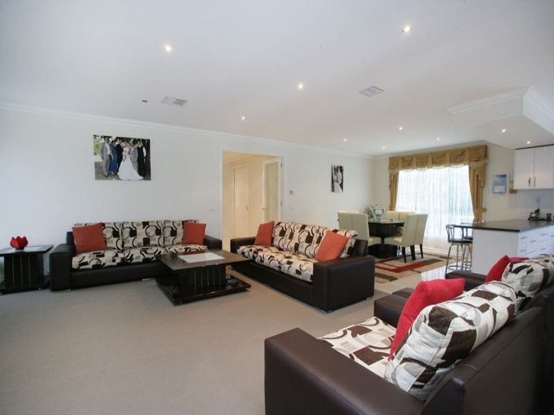 19 Sigvard Boulevard, Hallam VIC 3803