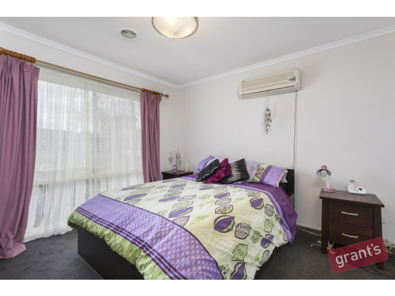 49 Kingston Ave, Narre Warren South VIC 3805