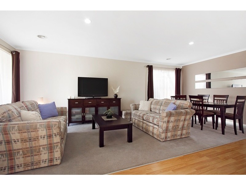 38 Wesley Drive, Narre Warren VIC 3805