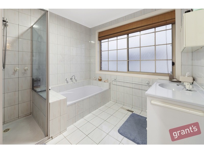 9 Opal Court, Narre Warren VIC 3805