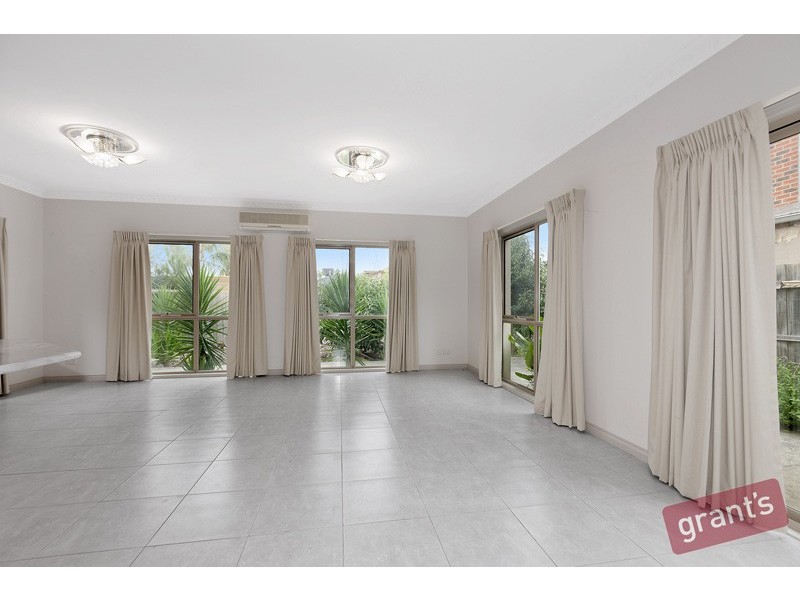 117a Hinrichsen Drive, Hallam VIC 3803