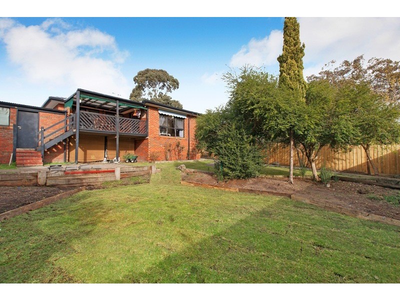 51 Sydney Parkinson Avenue, Endeavour Hills VIC 3802