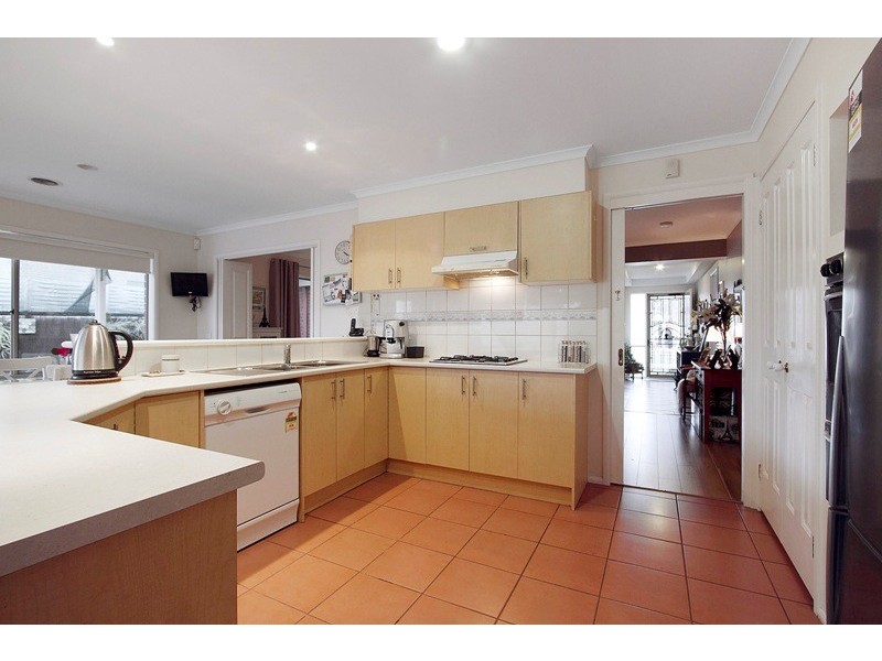 4 Keswick Court, Narre Warren South VIC 3805