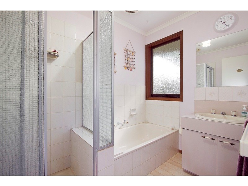 2/7-9 Denise Court, Narre Warren VIC 3805