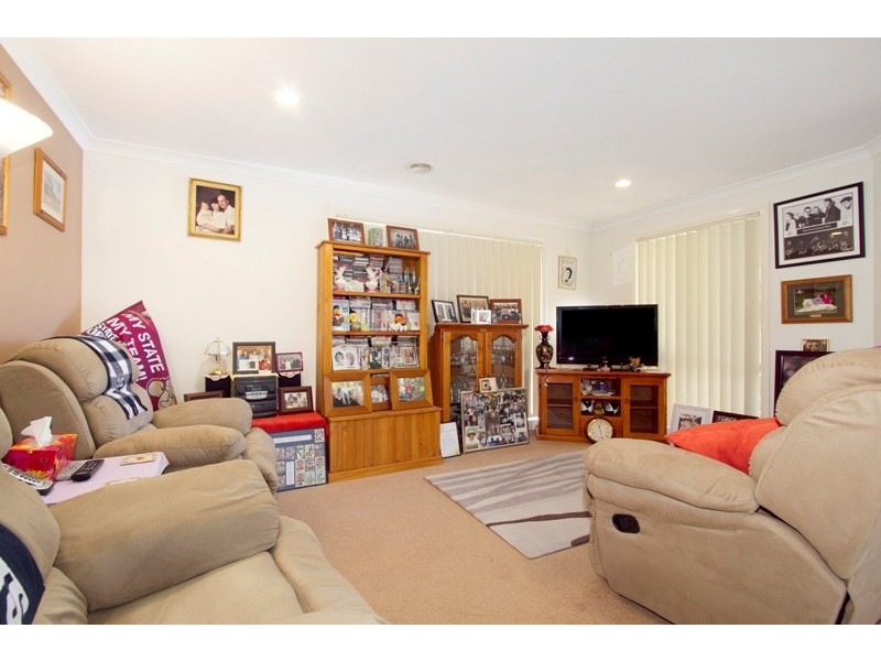 67 Earlsfield Drive, Berwick VIC 3806