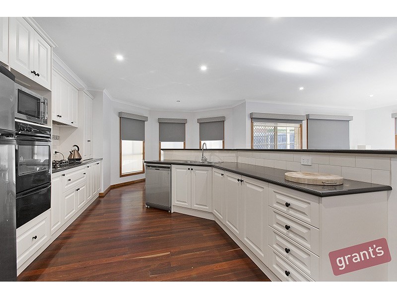 62 Jerilderie Drive, Berwick VIC 3806