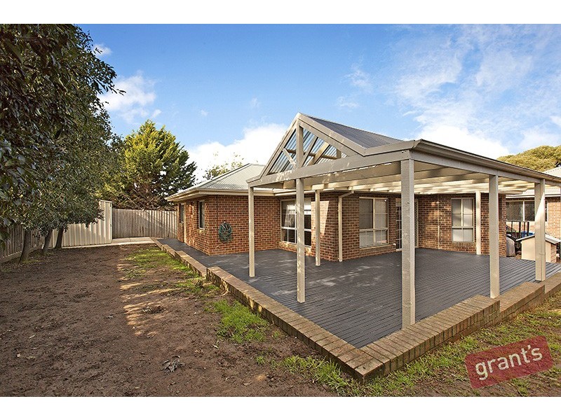62 Jerilderie Drive, Berwick VIC 3806