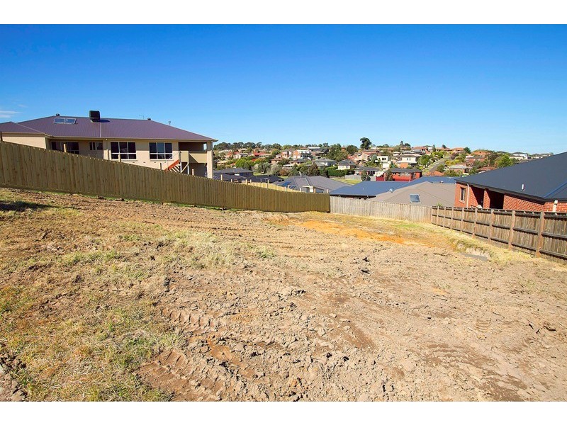 3 Eaglehawk Drive, Berwick VIC 3806