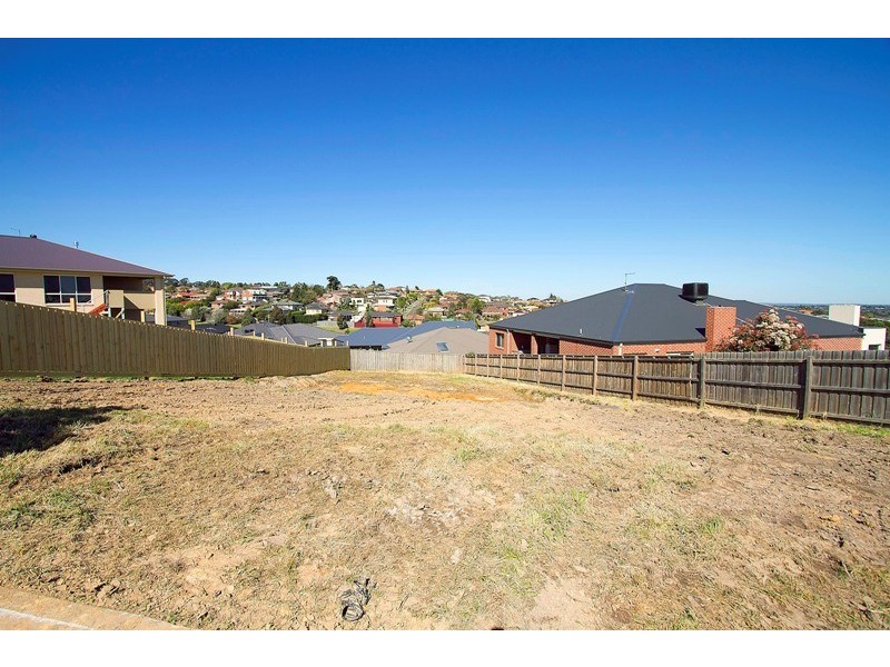 3 Eaglehawk Drive, Berwick VIC 3806