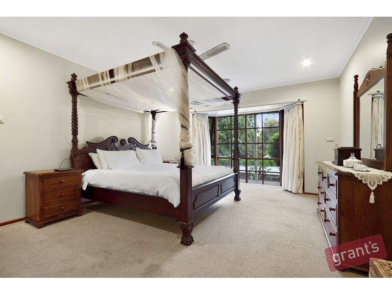 7 McKenzie Lane, Narre Warren North VIC 3804