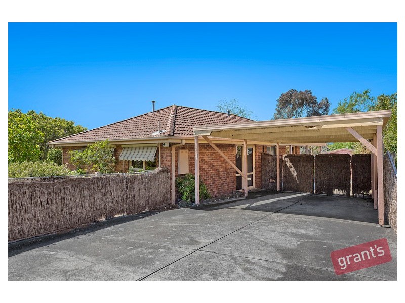 12 Woodlands Crescent, Narre Warren VIC 3805