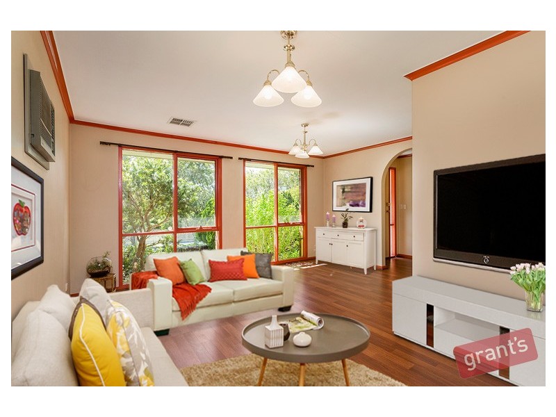 12 Woodlands Crescent, Narre Warren VIC 3805