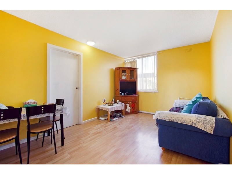 2/4 Roberts Street, Noble Park VIC 3174