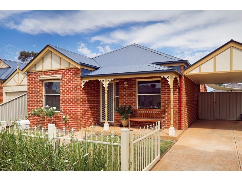 14 Tyrell Place, Pakenham VIC 3810