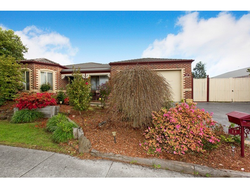 11 Woodrush Court, Narre Warren South VIC 3805