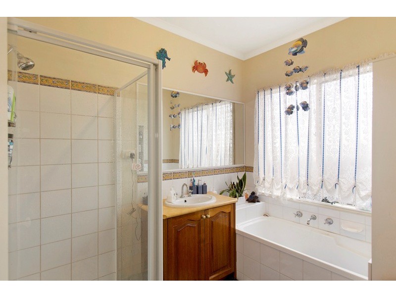 11 Woodrush Court, Narre Warren South VIC 3805