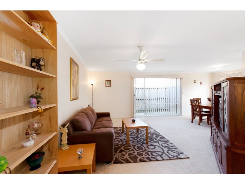 60 Kingston Avenue, Narre Warren South VIC 3805