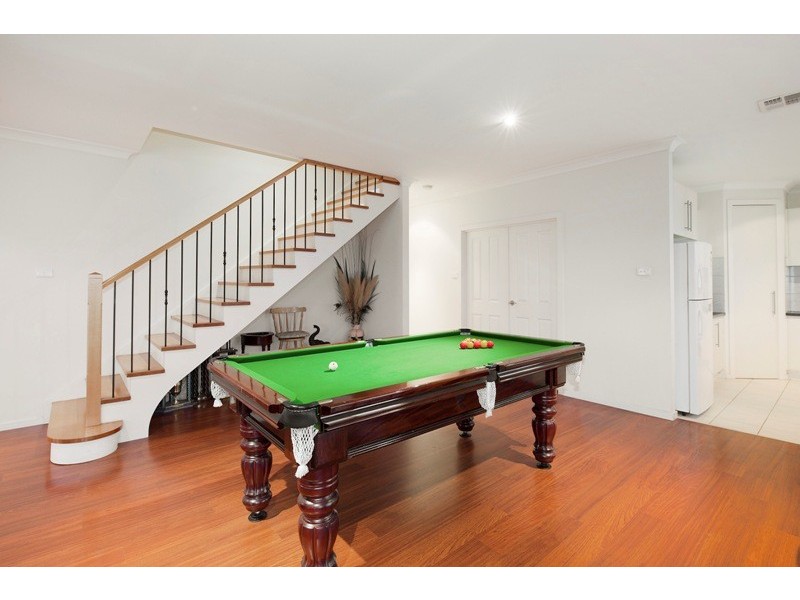 2/136 Emily Drive, Narre Warren VIC 3805