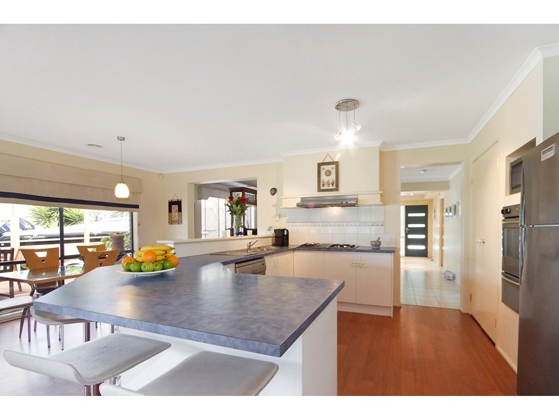 10 Keswick Court, Narre Warren South VIC 3805