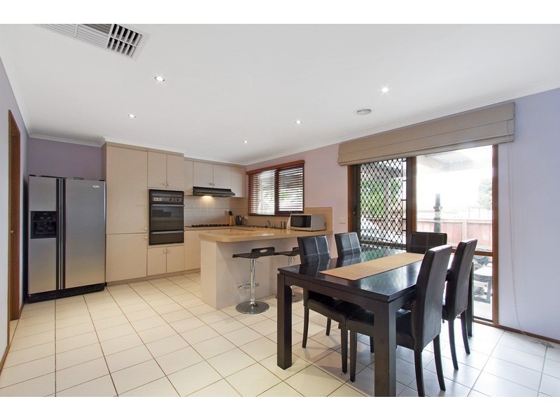 51 Eyebright Square, Hallam VIC 3803