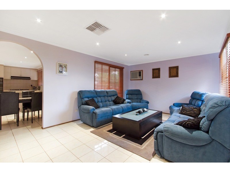 51 Eyebright Square, Hallam VIC 3803