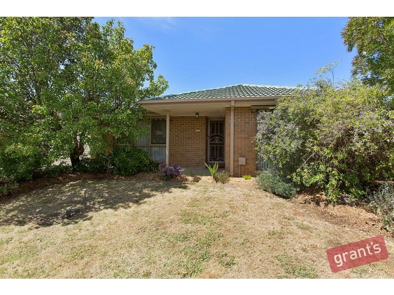 44 Coolong Avenue, Berwick VIC 3806