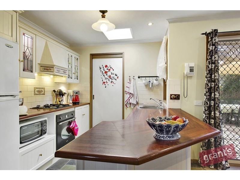 44 Coolong Avenue, Berwick VIC 3806