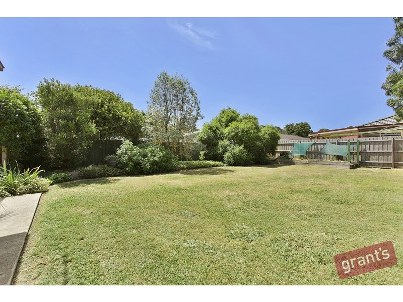 44 Coolong Avenue, Berwick VIC 3806