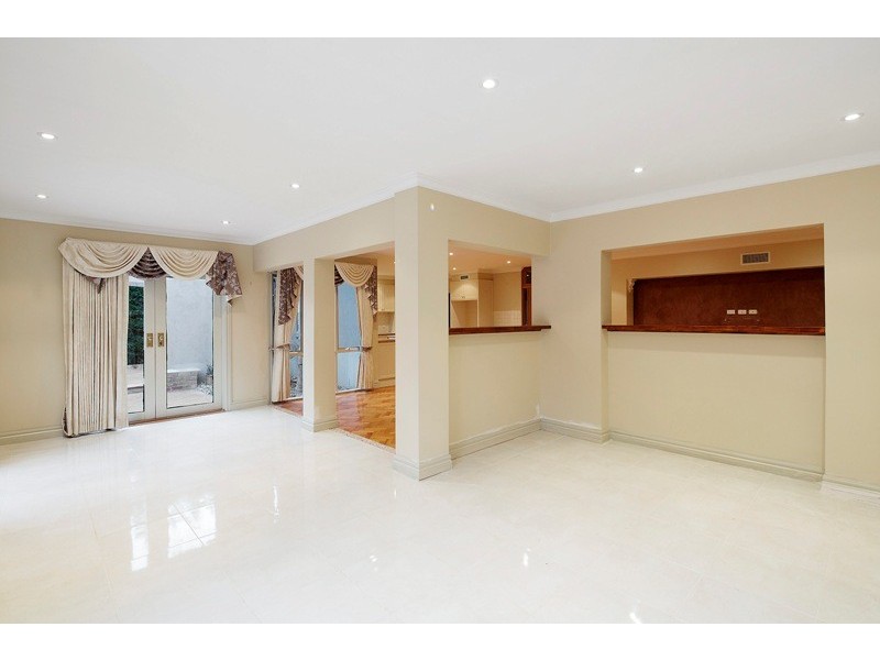 120 Berwick Springs Promenade, Narre Warren South VIC 3805