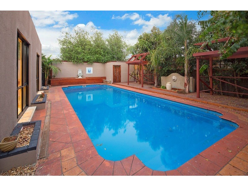 120 Berwick Springs Promenade, Narre Warren South VIC 3805