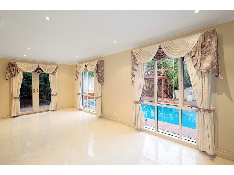 120 Berwick Springs Promenade, Narre Warren South VIC 3805