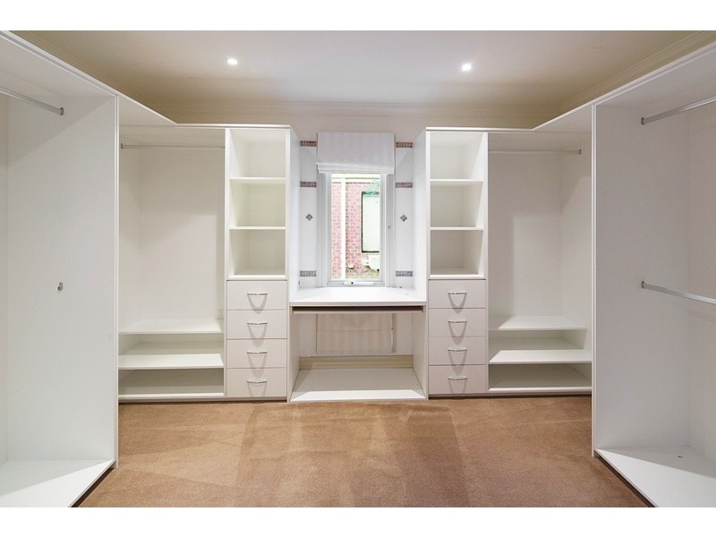 120 Berwick Springs Promenade, Narre Warren South VIC 3805