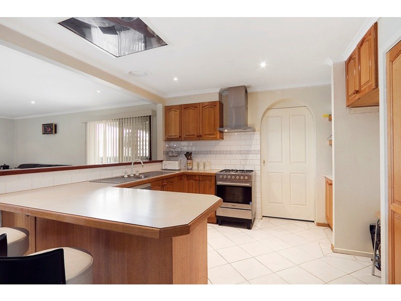 32 Carlisle Road, Hallam VIC 3803