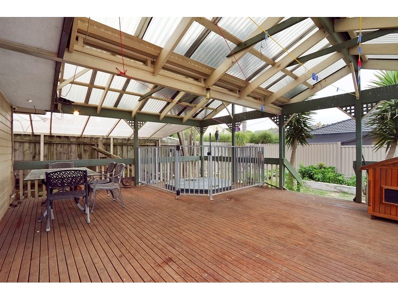 32 Carlisle Road, Hallam VIC 3803