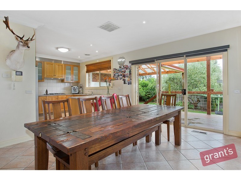 29 Rosemont Drive, Narre Warren VIC 3805