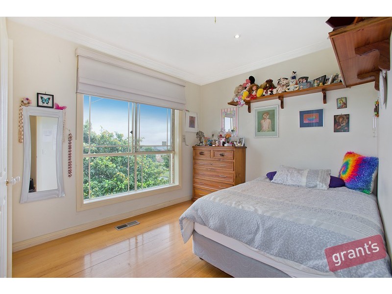 29 Rosemont Drive, Narre Warren VIC 3805